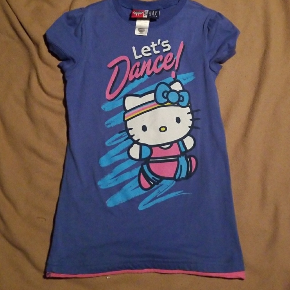 Hello kitty gap shirt